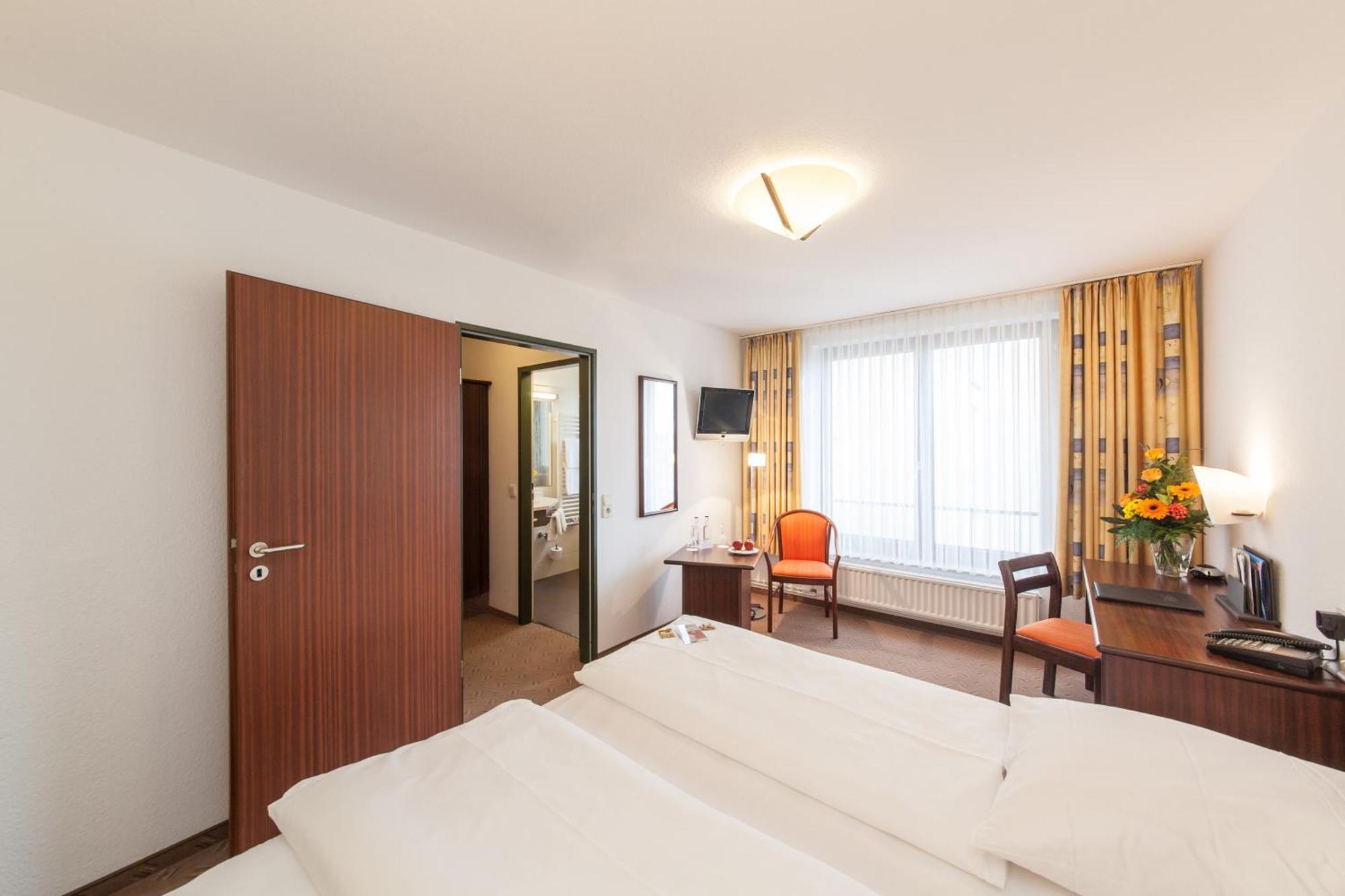 Hotel Strijewski Wolfsburg Kültér fotó